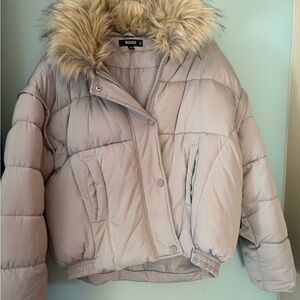Missguided+ Light Gray Puffer Jacket with Faux Fur